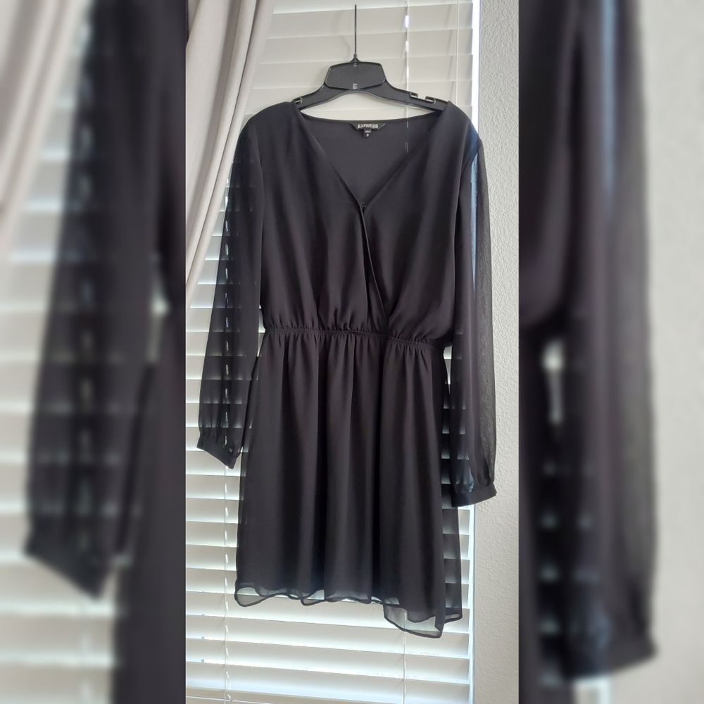 Dress - Picture 5 of 5
